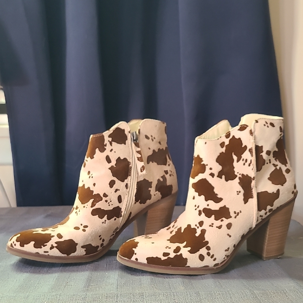 Maurices Brown and Cream Ankle Booties - Picture 2 of 5